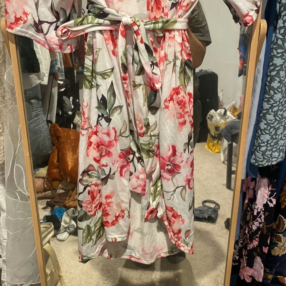 Pink Floral Robe - Picture 3 of 6